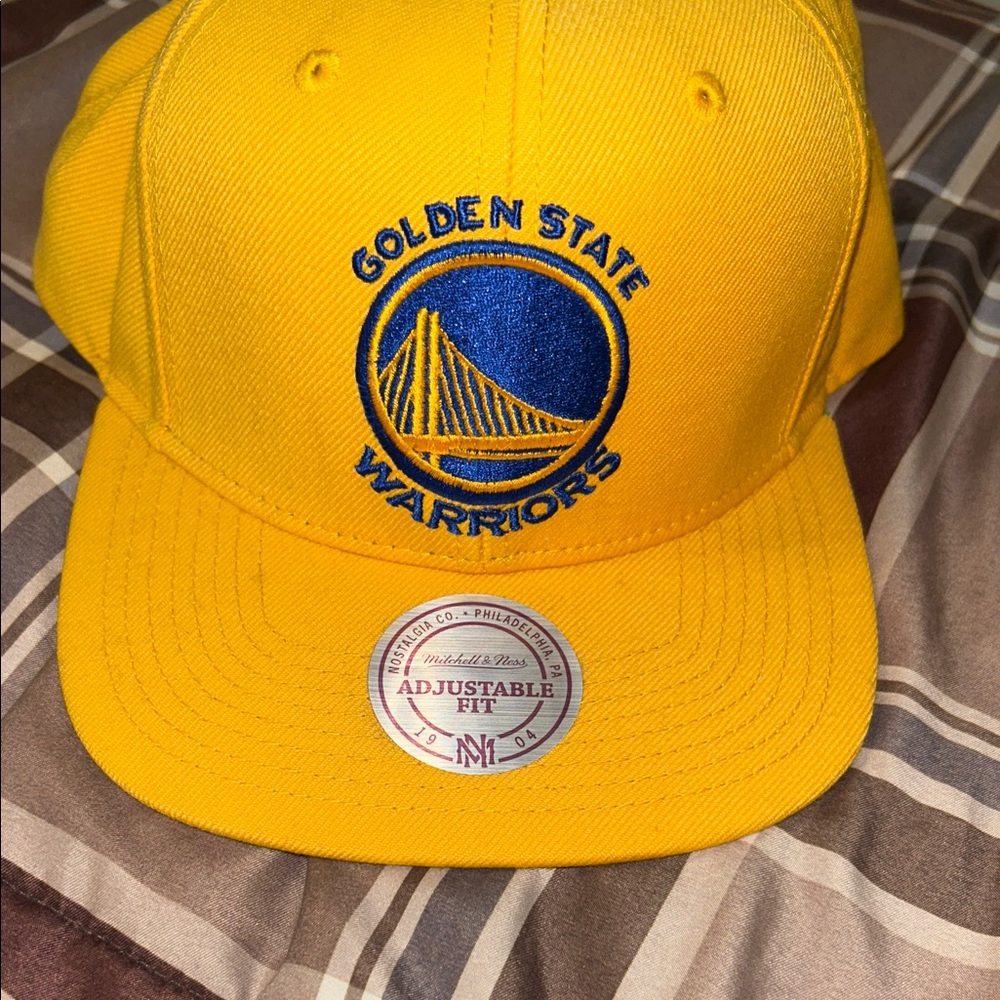 Mitchell & Ness Golden State Warriors Yellow Hat